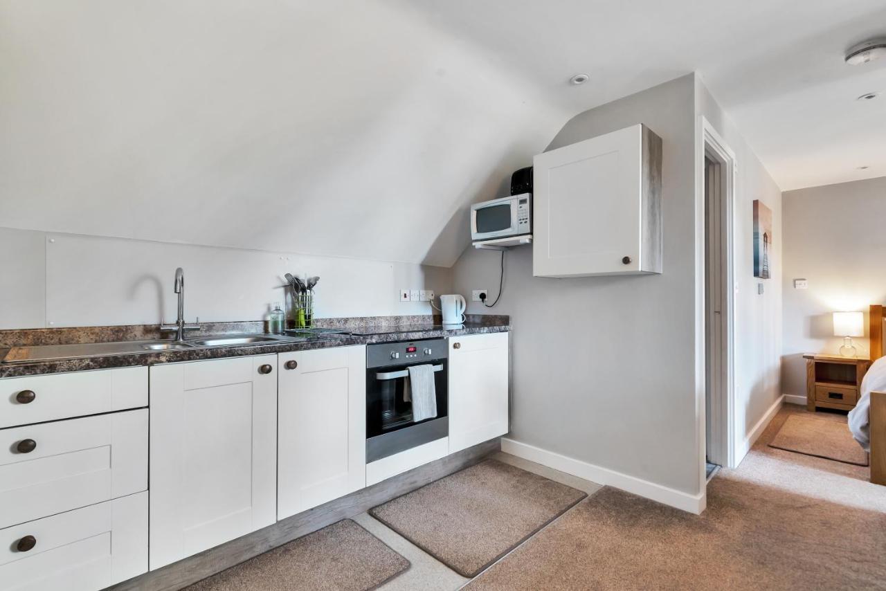 Hamble Retreat Studios And Lodge Warsash Екстер'єр фото