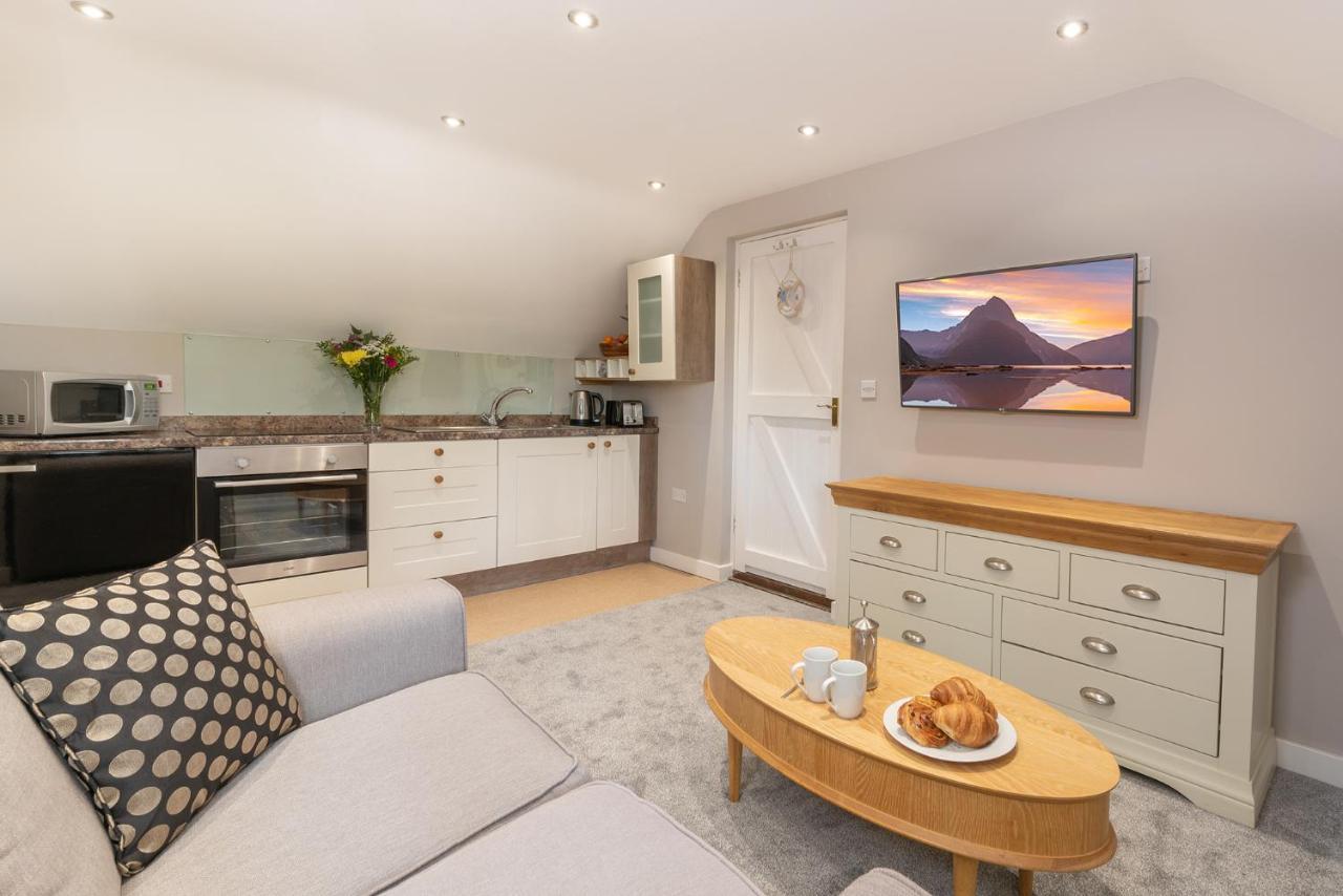 Hamble Retreat Studios And Lodge Warsash Екстер'єр фото